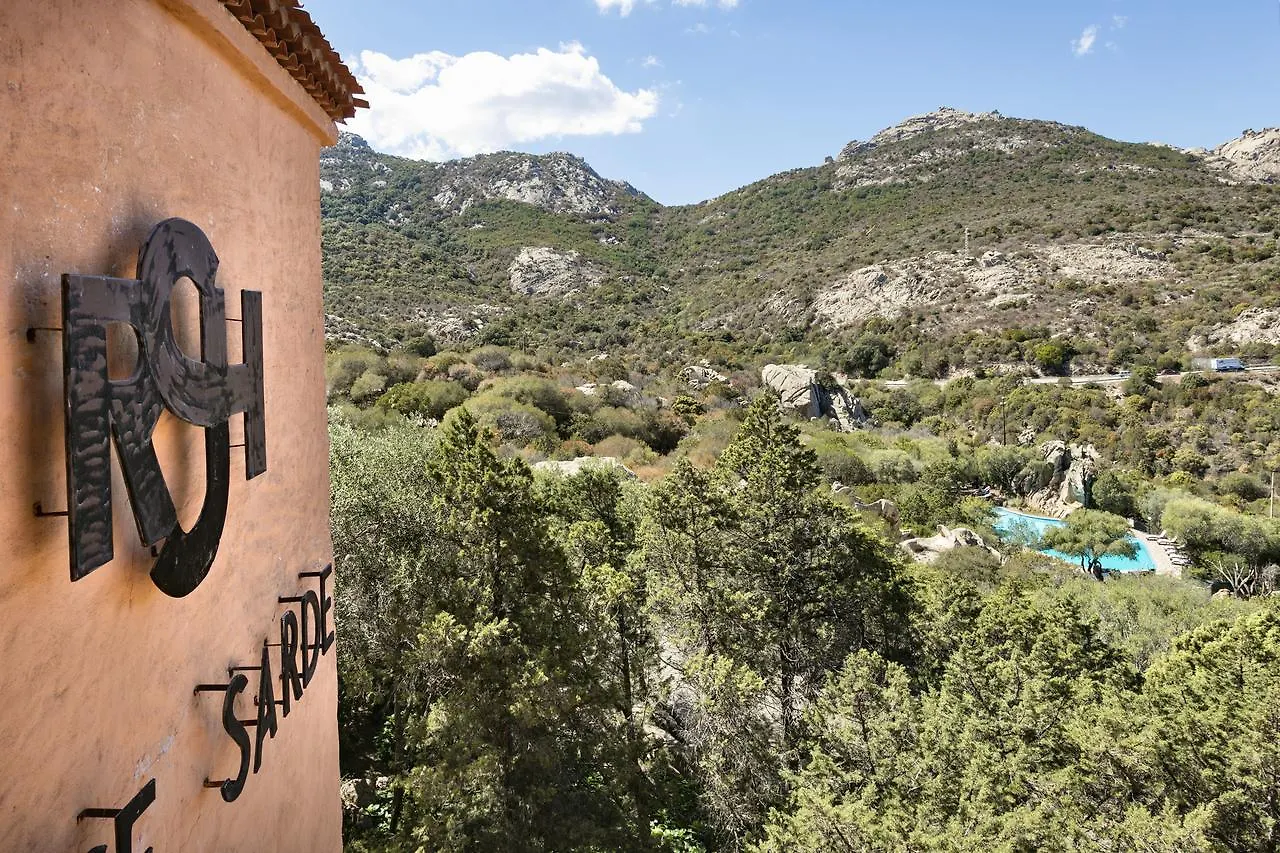 Hotel Rocce Sarde San Pantaleo 4*,  Italie